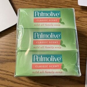 Palmolive Classic Scent Mild All Family Soap Great Value Price 3 Pack New
